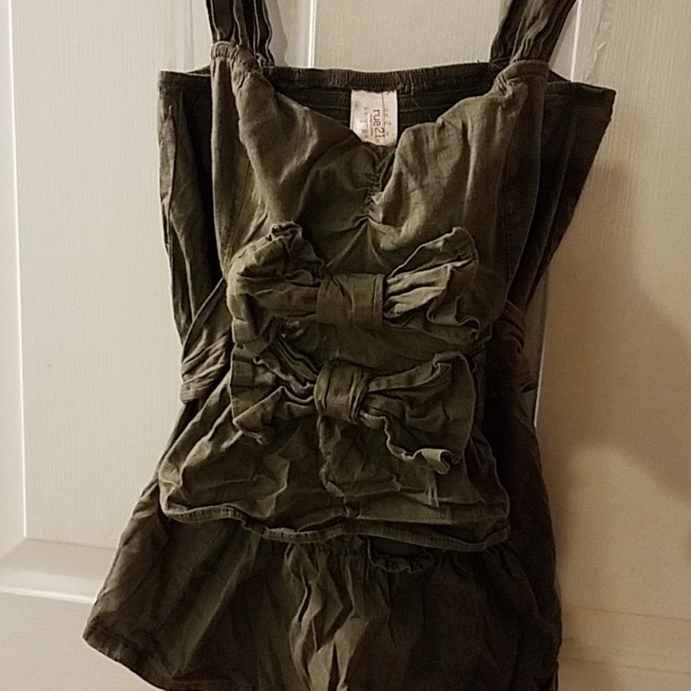 Rue 21 tank top